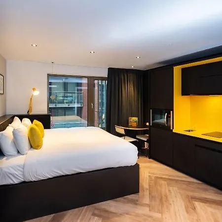 Staycity Castle