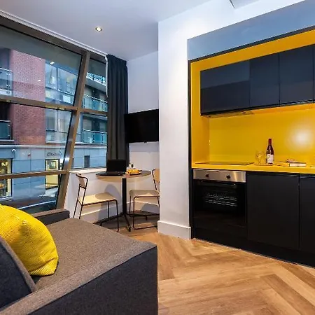 Staycity Castle Aparthotel Dublino